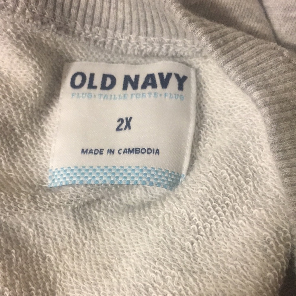 Sweatshirt - Picture 6 of 6